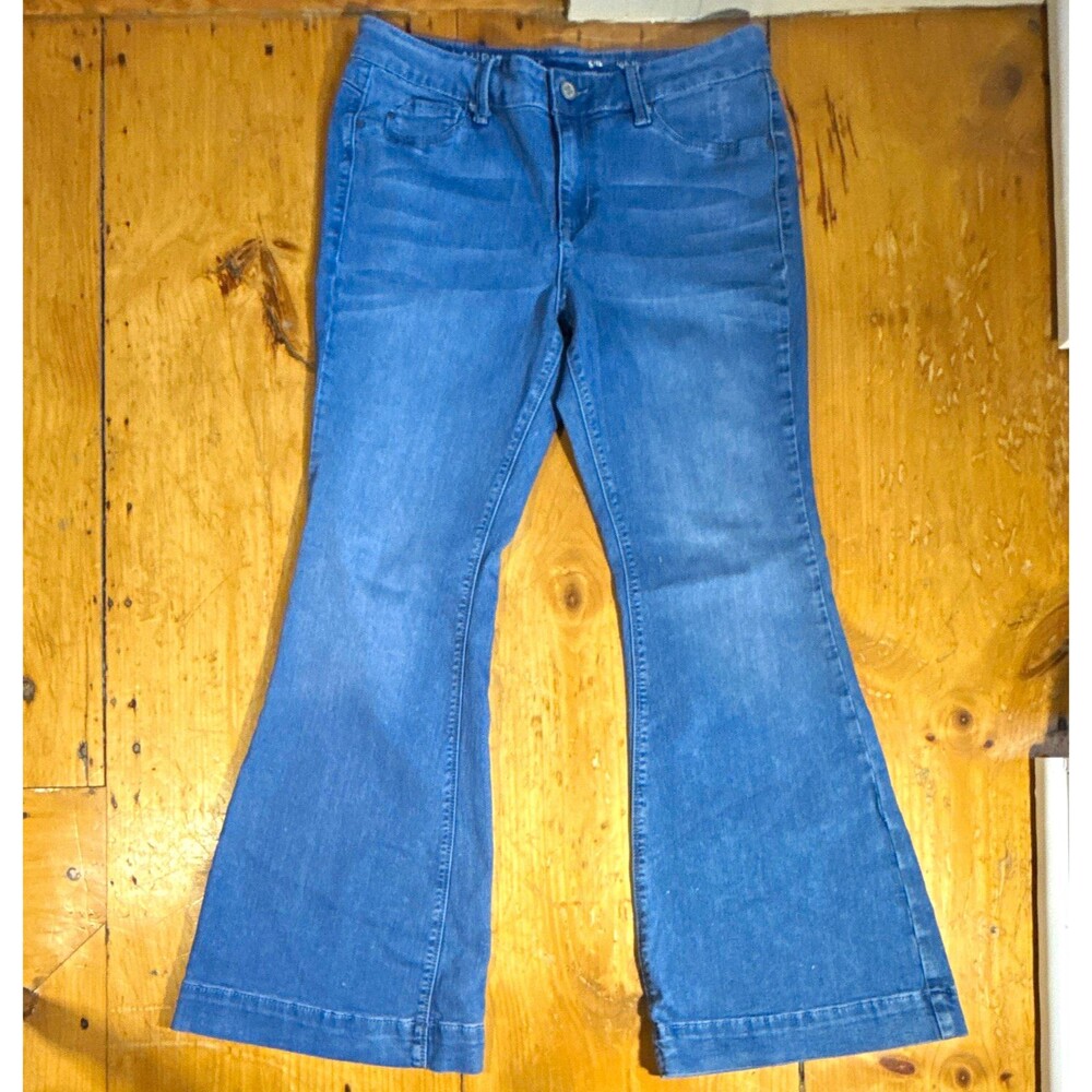 Laurie Felt Women's Petite PM Blue Medium Wash Mid Rise Slim Bell-Bottom Jeans